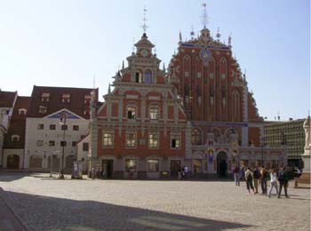 Buildings in Riga, "House of Moors"